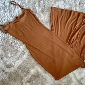 SKIMS Ribbed Long Slipdress Size Small Camel